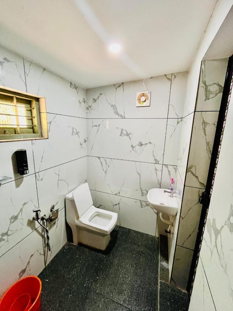 Mundro Garden Homestay Mundrothuruth Zewnętrze zdjęcie